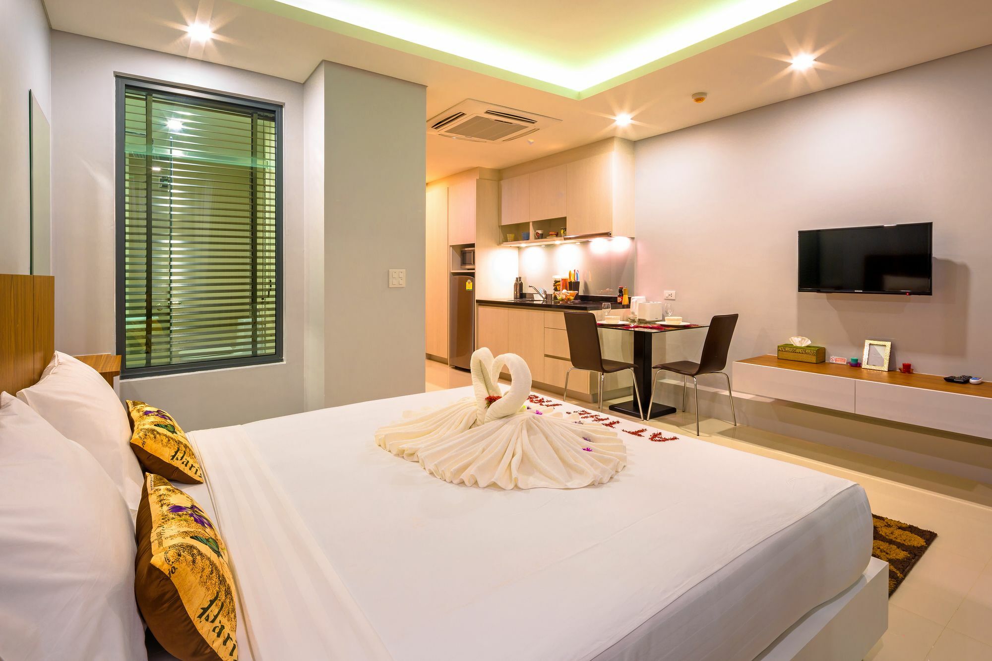 At The Tree Phuket Aparthotel Rawai Εξωτερικό φωτογραφία